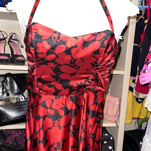 Red & Black Halter Dress - Picture 2 of 4